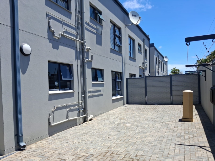 2 Bedroom Property for Sale in Gonubie Eastern Cape